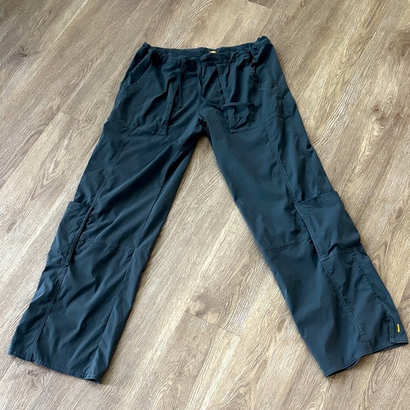 Lucy Women’s pants. Size M. - Picture 1 of 9